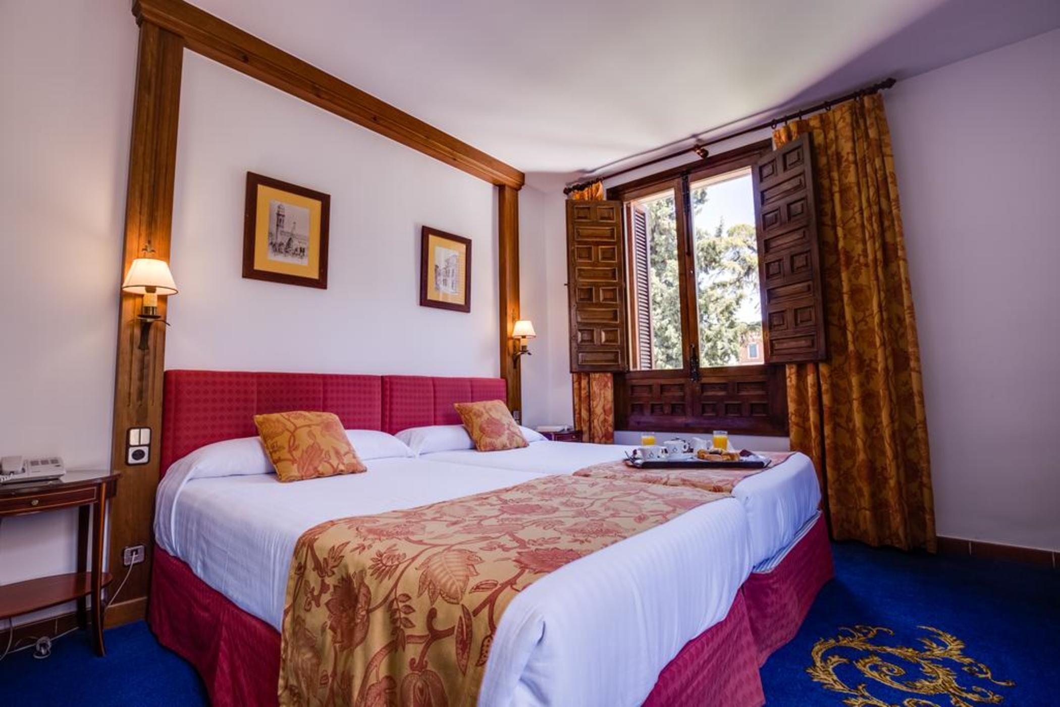 Hotel El Bedel Alcala de Henares Luaran gambar