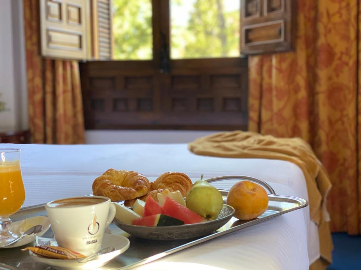 Hotel El Bedel Alcala de Henares Luaran gambar